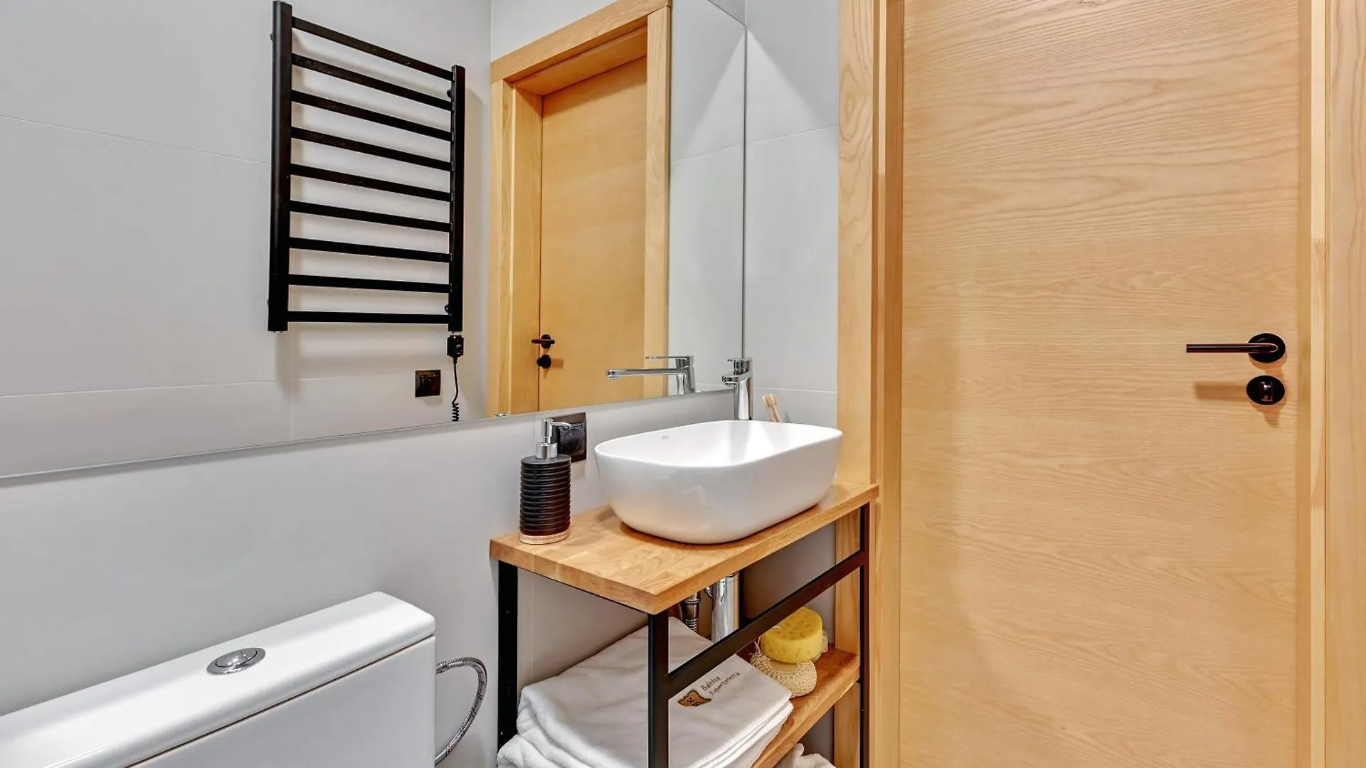Dr Apartments - Beach Side Sopot 0*,  Poland